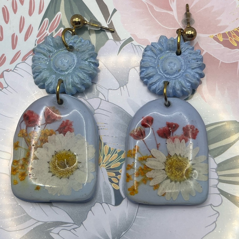 Vintage Acrylic Resin Earrings